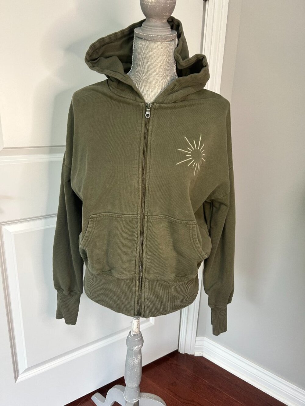 Offline by Aerie Green Zip Up Hoodie EUC Size S